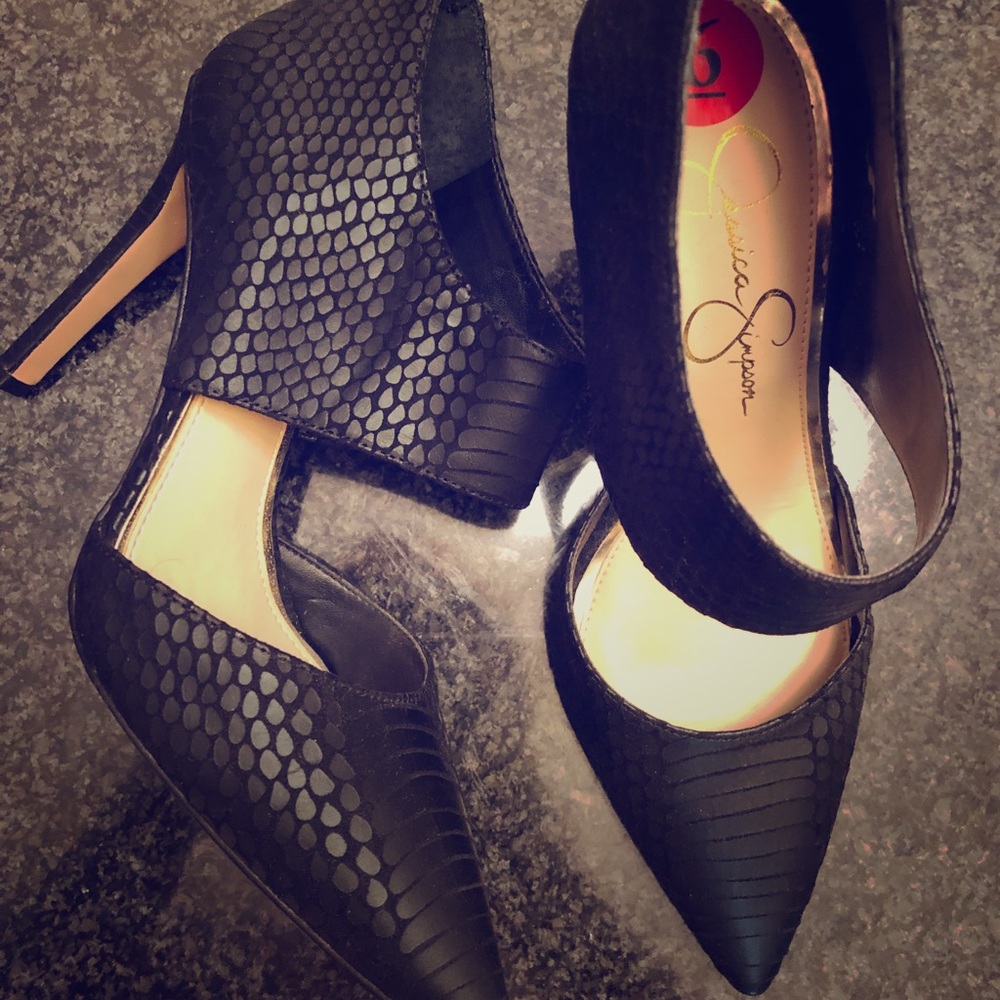 Pointy heels - Jessica Simpson